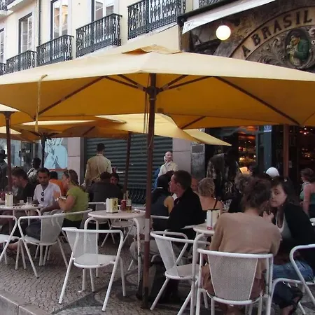 C3 Bairro Alto Cozy Romantic Loft In 18th Century Building Appartement Lissabon